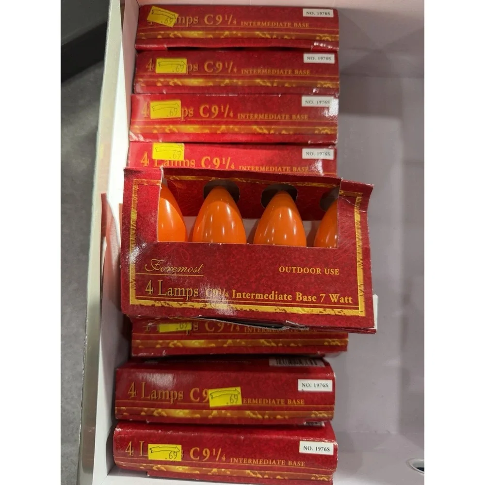 40 Foremost Clear C9 1/4 Intermediate Base 7 Watt Christmas Bulbs For Outdoor